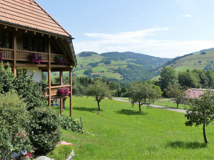 Landhaus und Stall vom Marterer-Hof